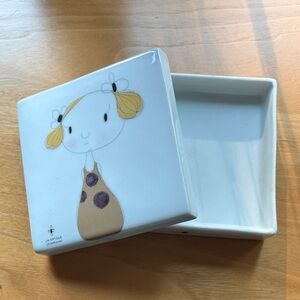 Decorative Box With Girl
